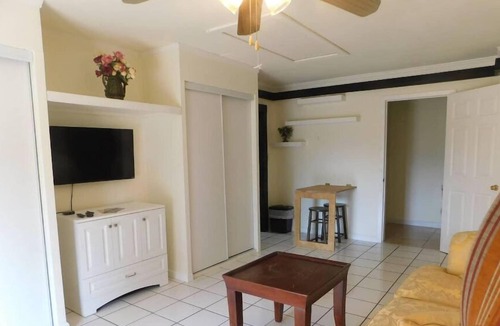 Midland House | Internet Cafe RooMe In My Home