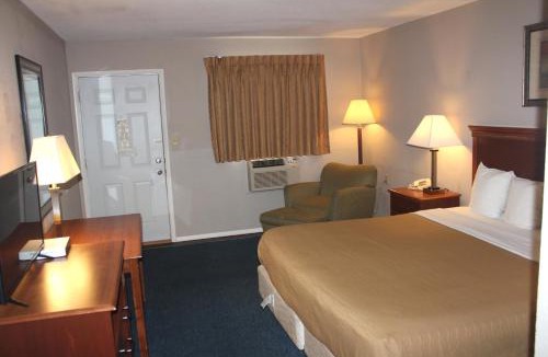Rensselaer Hotel | Interstate Motel