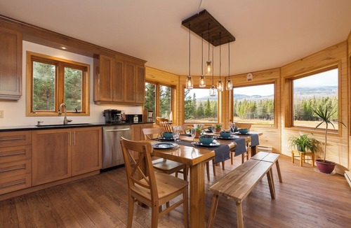 La Malbaie House | Intimacy, comfort and nature await you!