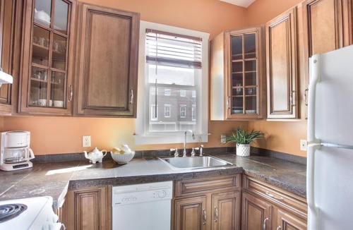 Historic District - North Apartment | Intimate Studio Hideaway Perfect for Couples by Lucky Savannah