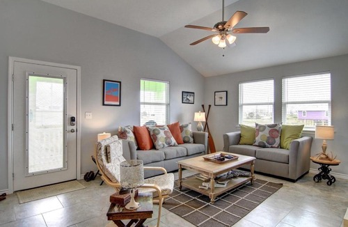 Port Aransas House | Into The Mystic Home