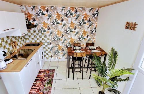 Bouguenais Apartment | Into the Wild - T2 Cosy tout confort