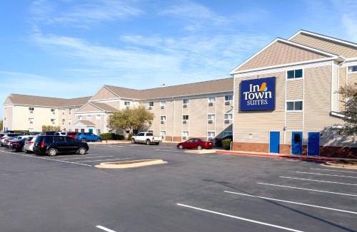 Elk Grove Village Hotel | InTown Suites Extended Stay Chicago IL - Elk Grove O'Hare