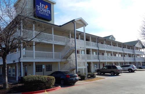 Lewisville Hotel | InTown Suites Extended Stay Lewisville TX - East Corporate Drive