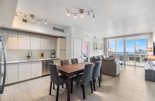 Hallandale Beach Apartment | ★ Intracoastal Dream Stay/Stylish 2BR with Spectacular Sky Views