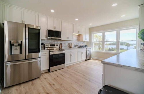 Hubert House | Intracoastal Retreat