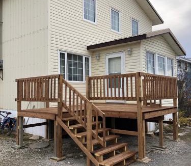 Churchill House | Inukshuk Rooms