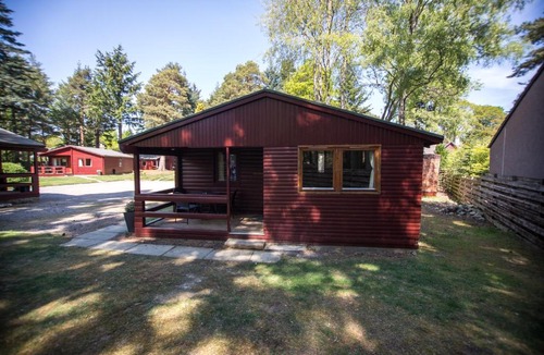 Ballater House | Invercauld Lodges