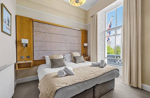 Plymouth Hotel | Invicta Hotel