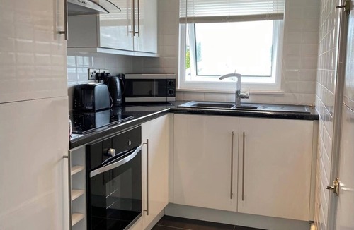 Bont Newydd Ski Chalet | Inviting 2-Bed Chalet in Caernarfon