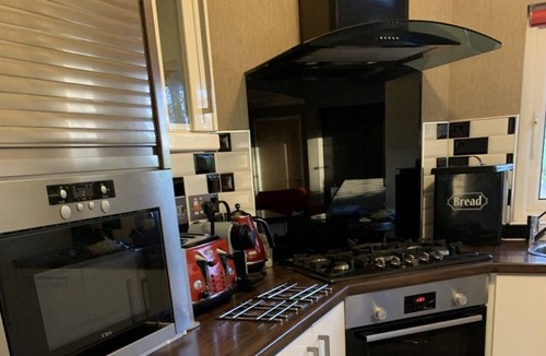 Ripley Cabin | Inviting 2-Bed Lodge in Harrogate