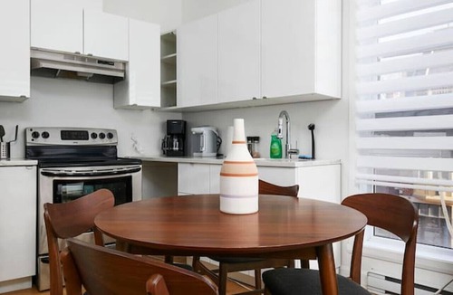 Gay Village Apartment | Inviting 2BR1B in Gay Village & Downtown