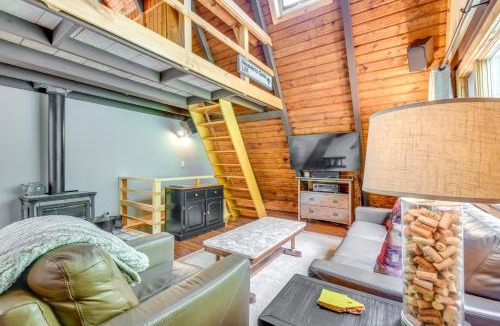 Warren House | Inviting A-Frame Cabin with Saltwater Hot Tub!