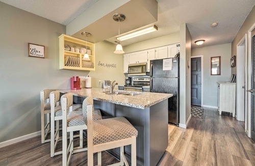 Notch Estates Condo | Inviting Branson West Condo w/Pool Access