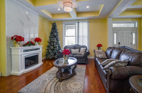 Connellsville House | Inviting Connellsville Getaway with Deck!