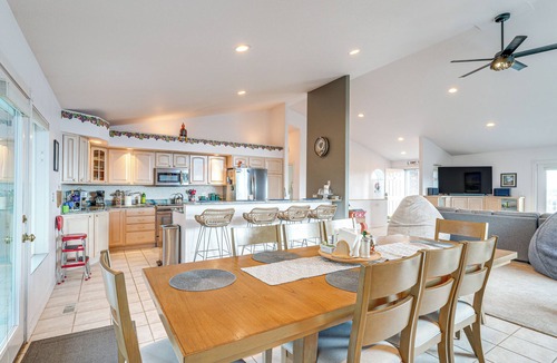 Great Falls House | Inviting Great Falls Home w/Wraparound Deck!