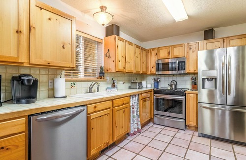 Angel Fire House | Inviting Home w/Guesthouse, Foosball, Trail Access, Kids Playhouse, Deck w/Grill