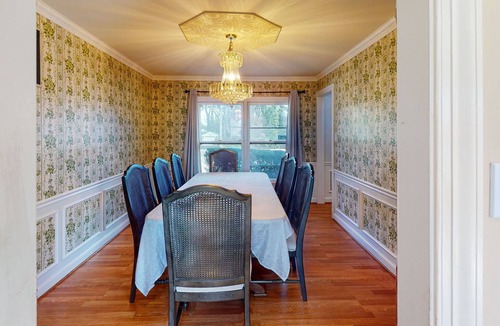Oxon Hill House | Inviting home with pool, hot tub, enclosed yard