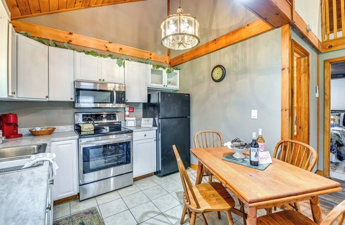 Peru Cabin | Inviting Peru Cabin w/Patio, Grill & River Access