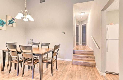 Mount Pocono Condo | Inviting Poconos Getaway w/Deck: Ski & Hike!