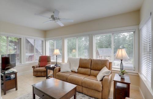 Summer Village House | Inviting Summer Village Cottage: Golf Cart & More!