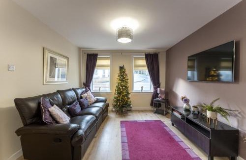 Dalavich House | Iona