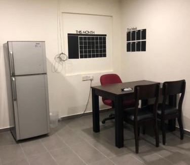 Taman Jubilee House | Ipoh Budget