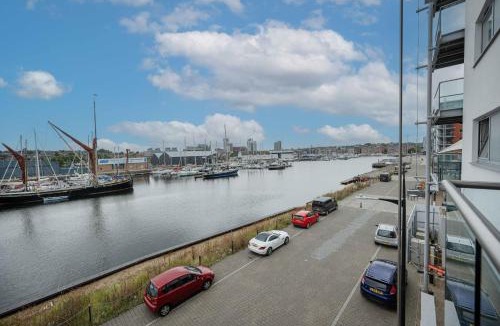 Ipswich Apartment | Ipswich Marina1 2 bed2bath apt