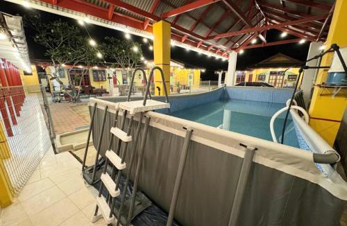 Bachok Resort | Irama Resort Amir YJS , Pantai Irama Bachok