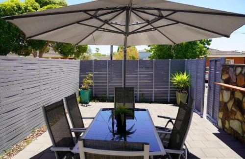 Somerton Park Villa | Irene's Seaside Villa