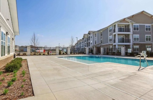 Whitestown Apartment | IRIE Living-Divine Kg 2Bd+Gym+Pool, BRAND New!