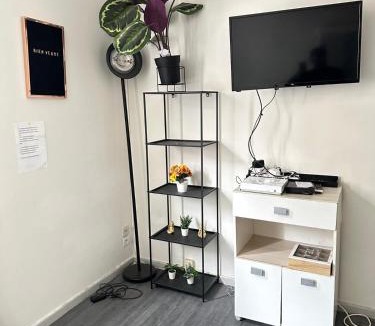 Graulhet House | Iris