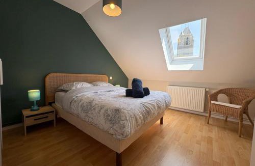 Saint-Martin-de-Brethencourt Apartment | Iris d'eau - Charming apartment village center