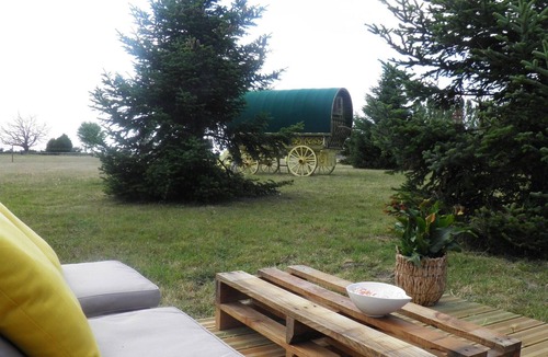 Genille House | Irish Caravan