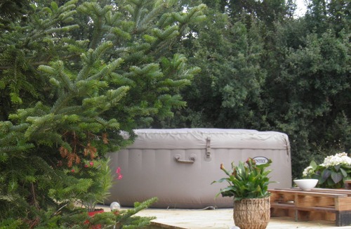 Genille House | Irish Caravan