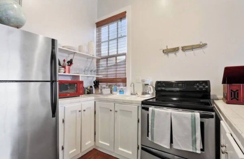 Saint Thomas Development Apartment | Irish Channel Home - Quiet, Safe & Fun!