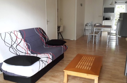 Betton Apartment | Iroise Apartment; very close Rennes and St Grégoire