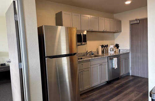 Upton Hotel | Iron Creek Inn & Suites