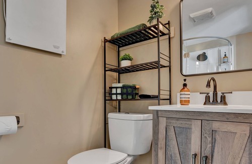 Briar Crest Woods Cabin | Iron Elk Cabin-Hot Tub, Pool Table & Fire Pit