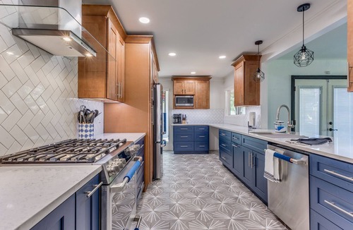 South Tulsa House | Ironwood House | 5BR Tulsa | Heated Pool