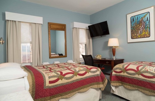Mid-Cambridge Bed & Breakfast | Irving House At Harvard