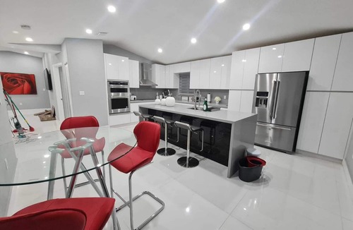 Hialeah Gardens House | Is A Very Confortable House