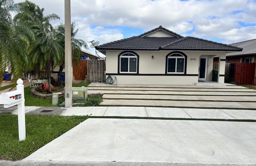 Hialeah Gardens House | Is A Very Confortable House
