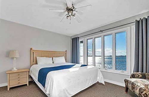 West Lake Hotel | Isaiah Tubbs Resort & Conference Centre