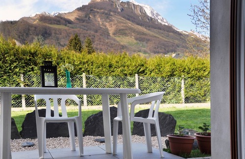 Arrens-Marsous Apartment | ISARDS HIKER 5-BED DORMITORY GR10