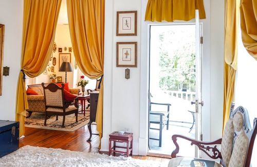 Metropolitan House | Isetta Inn (Boutique Inn)