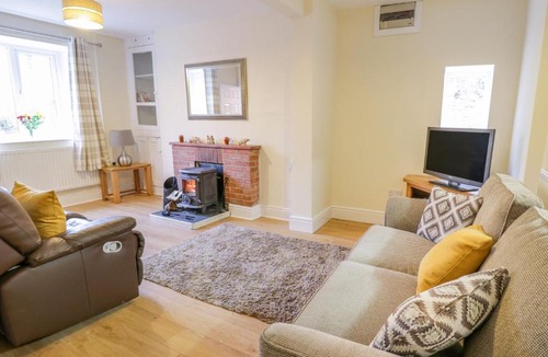 Carno House | Isfryn