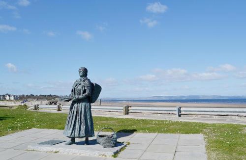 Keith House | Isla Bank Cottage