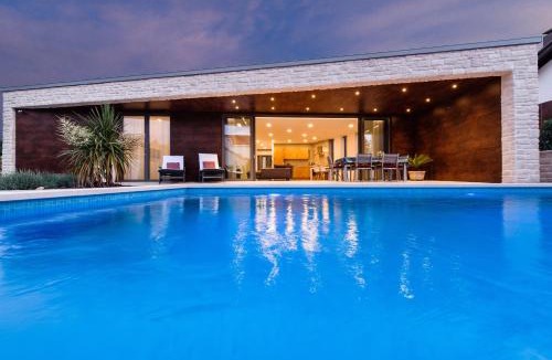 Zrnovo Villa | Island Bay Villa Korcula