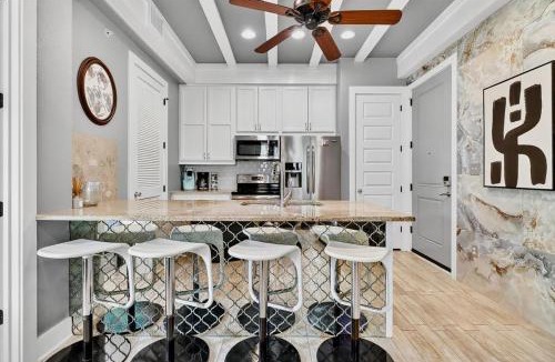 Cinnamon Shore Apartment | Island Breeze TC 1104